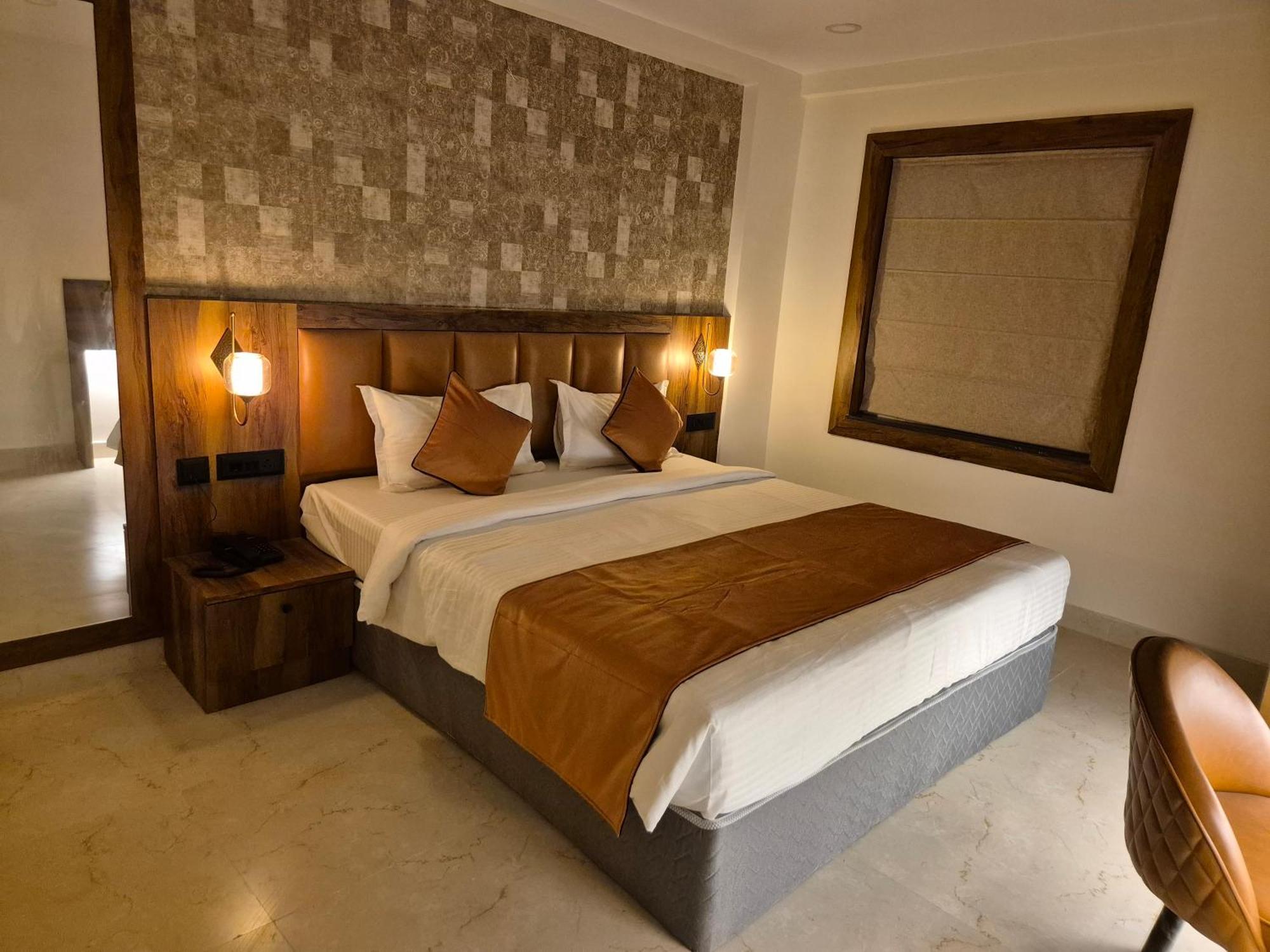 Hotel Orange Бхубанешвара Экстерьер фото