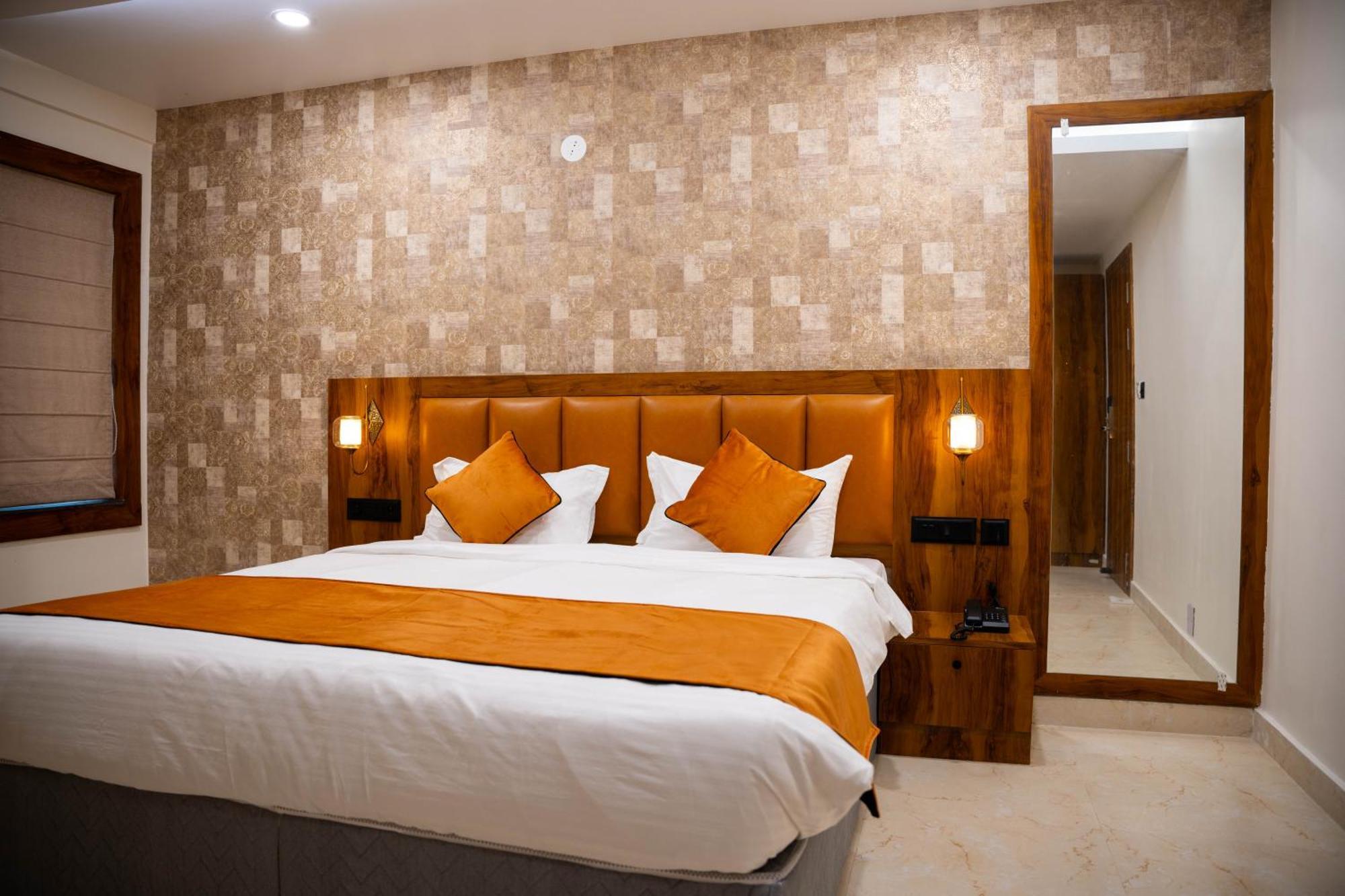 Hotel Orange Бхубанешвара Экстерьер фото