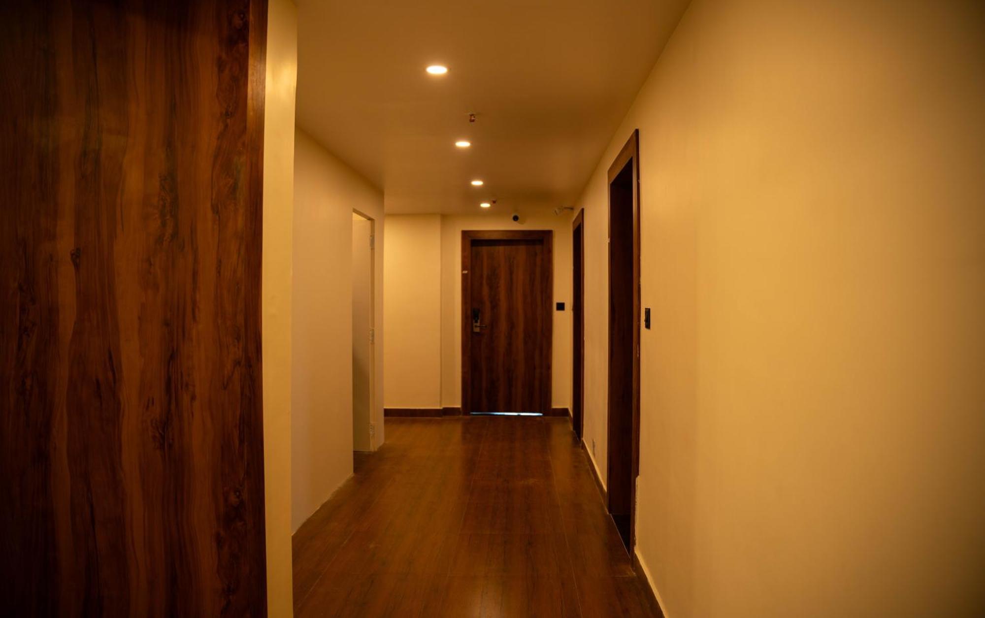 Hotel Orange Бхубанешвара Экстерьер фото